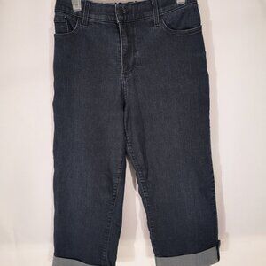 YNXDJ Ladies Capri Length Made in the USA Blue Jeans